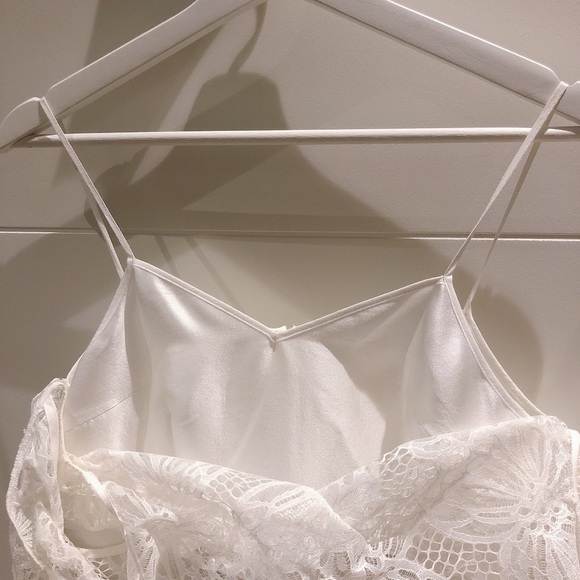 New Lady’s white lace dress - Picture 5 of 5